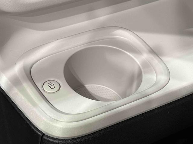 ムーヴキャンバスストライプスGターボLEDオートライト・フォグランプ 電動パーキングブレーキ プッシュボタンスタート セキュリティアラーム バックカメラ 両側パワースライドドアウエルカムオープン機能 オート電動格納式ドアミラー(広島県)の中古車