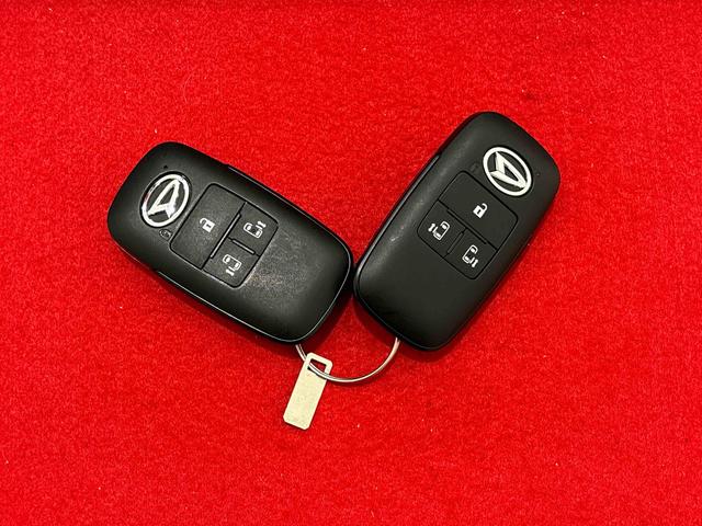 ムーヴキャンバスストライプスＧ　バックモニター　両側シートヒーターＬＥＤオートライト・フォグランプ　電動パーキングブレーキ　プッシュボタンスタート　セキュリティアラーム　バックカメラ　両側パワースライドドアウエルカムオープン機能　オート電動格納式ドアミラー（広島県）の中古車