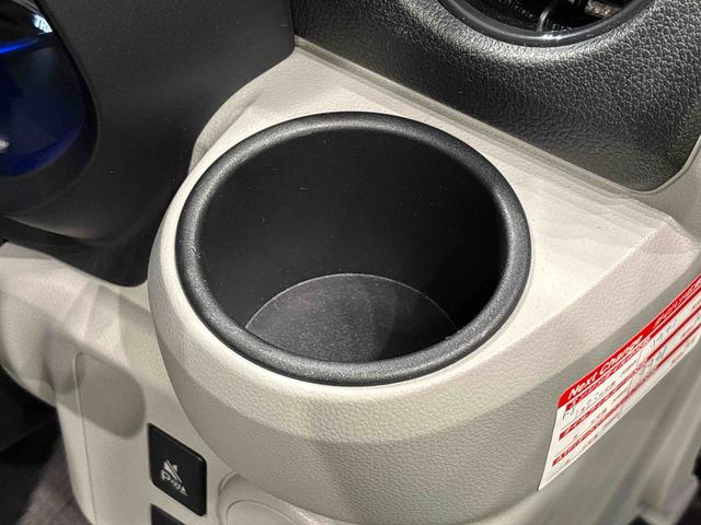 ミライースX SAIII LEDオートライト バックカメラ スマアシLEDヘッドランプ セキュリティアラーム コーナーセンサー 14インチフルホイールキャップ キーレスエントリー 電動格納式ドアミラー ショツピングフック マニュアルエアコン(広島県)の中古車