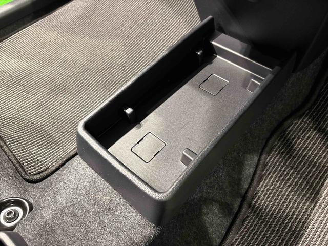 ミライースX SAIII LEDオートライト バックカメラ スマアシLEDヘッドランプ セキュリティアラーム コーナーセンサー 14インチフルホイールキャップ キーレスエントリー 電動格納式ドアミラー ショツピングフック マニュアルエアコン(広島県)の中古車