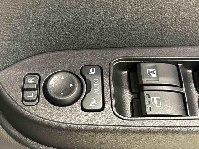 タントファンクロスターボLEDオートライト パワースライドドアウェルカムオープン機能 電動パーキングブレーキ 運転席助手席シートヒーター アルミホイール キーフリーシステム オート電動格納式ドアミラー(広島県)の中古車