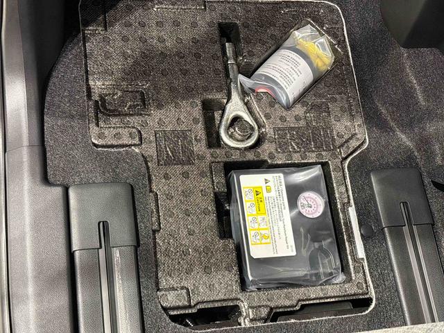 タントＸ　両側スライド片側電動スライドドア　キーフリーシステム純正ナビ装着用アップグレードパック　運転席・助手席シートヒーター　電動パーキングブレーキ　オートブレーキホールド機能　オートライト　格納式リヤドアサンシェード　ＬＥＤヘッドランプ（広島県）の中古車