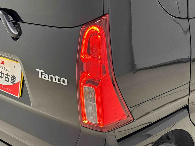 タントＸ　両側スライド片側電動スライドドア　キーフリーシステム純正ナビ装着用アップグレードパック　運転席・助手席シートヒーター　電動パーキングブレーキ　オートブレーキホールド機能　オートライト　格納式リヤドアサンシェード　ＬＥＤヘッドランプ（広島県）の中古車