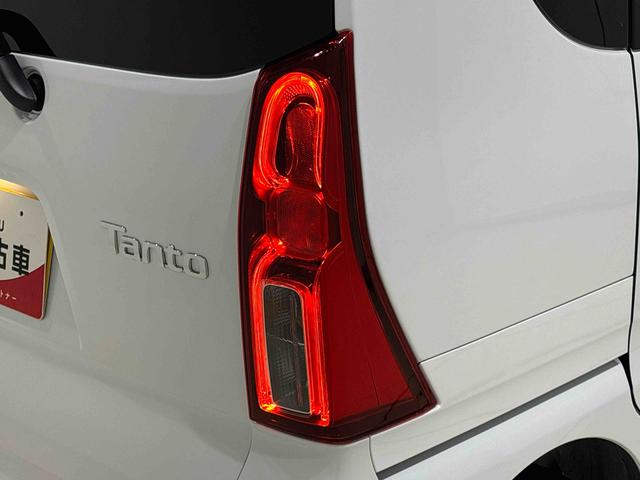 タントXLEDオートライト パワースライドドアウェルカムオープン機能 電動パーキングブレーキ 運転席助手席シートヒーター フルホイールキャツプ キーフリーシステム オート電動格納式ドアミラー(広島県)の中古車