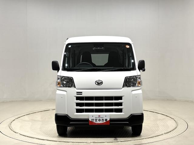 ハイゼットカーゴDXキーレスエントリー マニュアルエアコン 運転席・助手席パワーウインドウ オートライト ハンド式サイドブレーキ ハロゲンヘッドライト アイドリングストップ機能 テンパータイヤ(広島県)の中古車