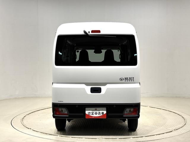 ハイゼットカーゴDXキーレスエントリー マニュアルエアコン 運転席・助手席パワーウインドウ オートライト ハンド式サイドブレーキ ハロゲンヘッドライト アイドリングストップ機能 テンパータイヤ(広島県)の中古車