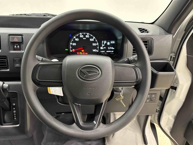 ハイゼットカーゴDXキーレスエントリー マニュアルエアコン 運転席・助手席パワーウインドウ オートライト ハンド式サイドブレーキ ハロゲンヘッドライト アイドリングストップ機能 テンパータイヤ(広島県)の中古車