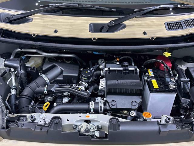 タフトＧターボ　ダーククロムベンチャー　令和７年　未走行スカイフィールトップ　クロムパック　メッキパック　シルバーアンダーガーニッシュ　インテリアアクセント　ＬＥＤオートハイビーム＆フォグランプ　電動パーキングブレーキ　バックカメラ　アルミホイール（広島県）の中古車