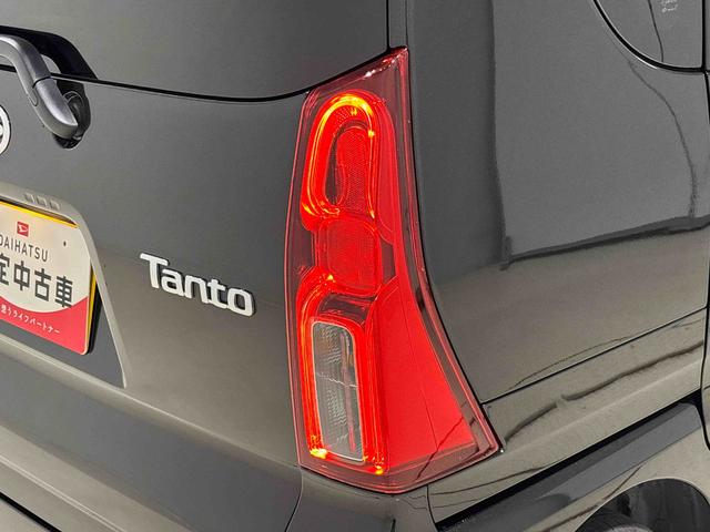 タントＸ　左側パワースライドドア　前席シートヒータＬＥＤオートライト　パワースライドドアウェルカムオープン機能　電動格納式ドアミラー　助手席ロングスライド　助手席イージークローザー　　セキュリティアラーム　キーフリーシステム（広島県）の中古車