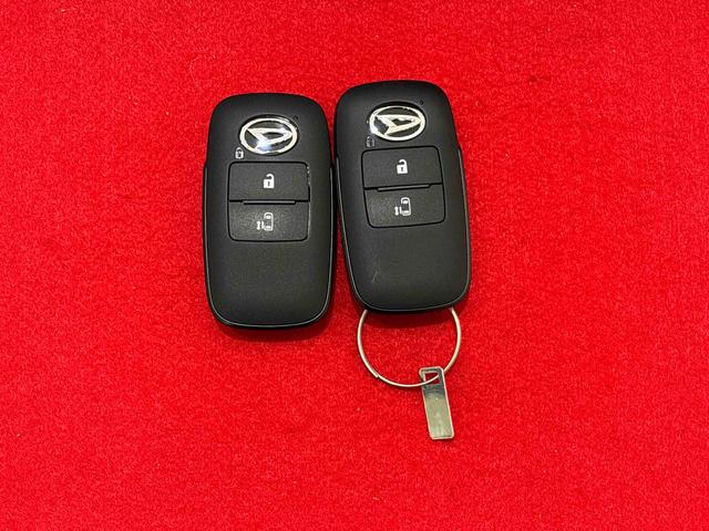 タントＸＬＥＤオートライト　パワースライドドアウェルカムオープン機能　運転席ロングスライドシ−ト　助手席ロングスライド　助手席イージークローザー　　セキュリティアラーム　キーフリーシステム（広島県）の中古車