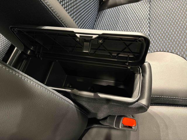 タントカスタムＸ　バックモニター　ＬＥＤヘッドライト・フォグランプ電動パーキングブレーキ　運転席・助手席シートヒーター　後席両側パワースライドドア　オートライト　サイドエアバッグ　セキュリティーアラーム　キーフリーシステム　純正アルミホイール（広島県）の中古車