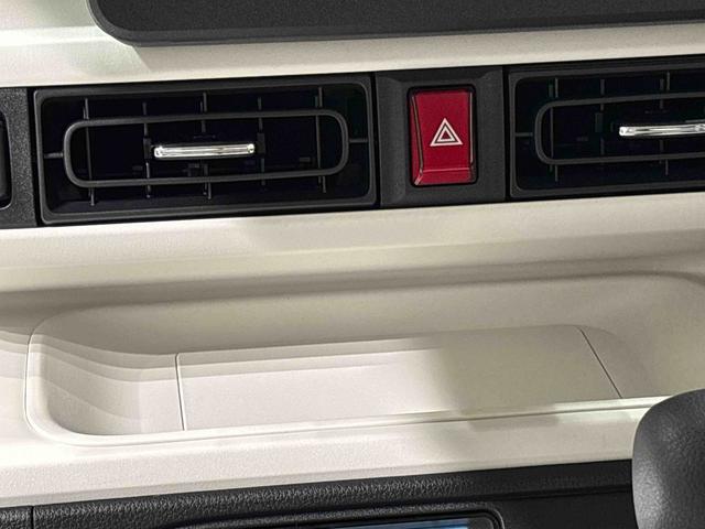 ムーヴキャンバスストライプスＧ　バックモニター対応カメラ　シートヒーターＬＥＤオートライト・フォグランプ　電動パーキングブレーキ　プッシュボタンスタート　セキュリティアラーム　バックカメラ　両側パワースライドドアウエルカムオープン機能　オート電動格納式ドアミラー（広島県）の中古車