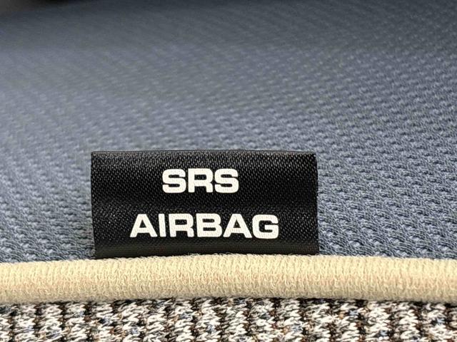 ムーヴキャンバスストライプスＧ　バックモニター対応カメラ　シートヒーターＬＥＤオートライト・フォグランプ　電動パーキングブレーキ　プッシュボタンスタート　セキュリティアラーム　バックカメラ　両側パワースライドドアウエルカムオープン機能　オート電動格納式ドアミラー（広島県）の中古車