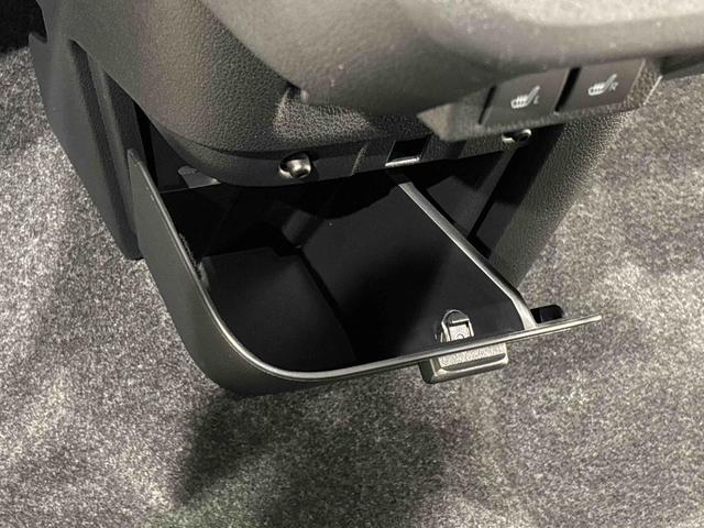 ムーヴキャンバスストライプスＧ　バックモニター対応カメラ　シートヒーターＬＥＤオートライト・フォグランプ　電動パーキングブレーキ　プッシュボタンスタート　セキュリティアラーム　バックカメラ　両側パワースライドドアウエルカムオープン機能　オート電動格納式ドアミラー（広島県）の中古車