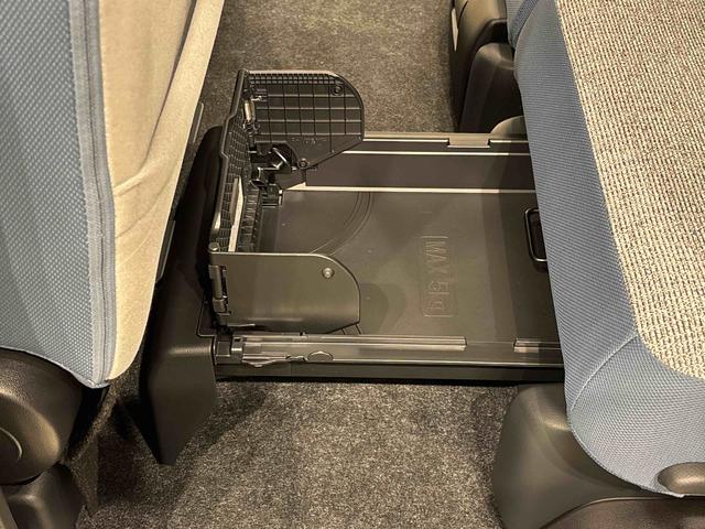 ムーヴキャンバスストライプスＧ　バックモニター対応カメラ　シートヒーターＬＥＤオートライト・フォグランプ　電動パーキングブレーキ　プッシュボタンスタート　セキュリティアラーム　バックカメラ　両側パワースライドドアウエルカムオープン機能　オート電動格納式ドアミラー（広島県）の中古車