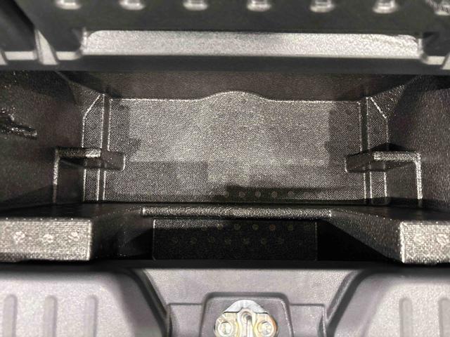 ムーヴキャンバスストライプスＧ　バックモニター対応カメラ　シートヒーターＬＥＤオートライト・フォグランプ　電動パーキングブレーキ　プッシュボタンスタート　セキュリティアラーム　バックカメラ　両側パワースライドドアウエルカムオープン機能　オート電動格納式ドアミラー（広島県）の中古車