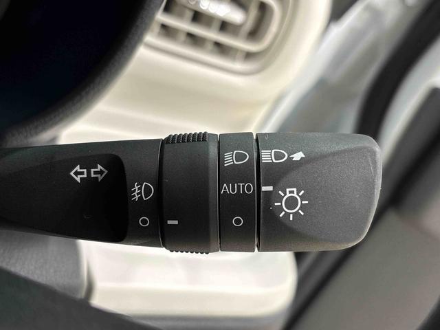 ムーヴキャンバスストライプスＧ　バックモニター対応カメラ　シートヒーターＬＥＤオートライト・フォグランプ　電動パーキングブレーキ　プッシュボタンスタート　セキュリティアラーム　バックカメラ　両側パワースライドドアウエルカムオープン機能　オート電動格納式ドアミラー（広島県）の中古車