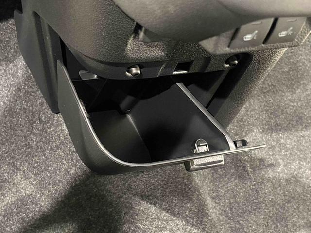 ムーヴキャンバスストライプスＧ　バックモニター対応カメラ　シートヒーターＬＥＤオートライト・フォグランプ　電動パーキングブレーキ　プッシュボタンスタート　セキュリティアラーム　バックカメラ　両側パワースライドドアウエルカムオープン機能　オート電動格納式ドアミラー（広島県）の中古車