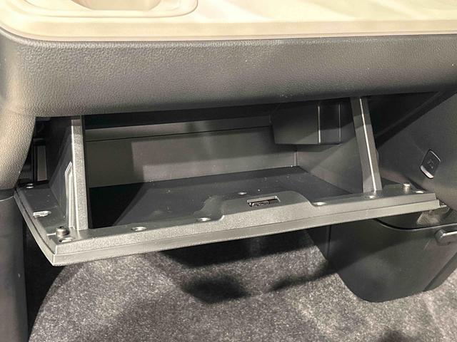 ムーヴキャンバスストライプスＧ　バックモニター対応カメラ　シートヒーターＬＥＤオートライト・フォグランプ　電動パーキングブレーキ　プッシュボタンスタート　セキュリティアラーム　バックカメラ　両側パワースライドドアウエルカムオープン機能　オート電動格納式ドアミラー（広島県）の中古車