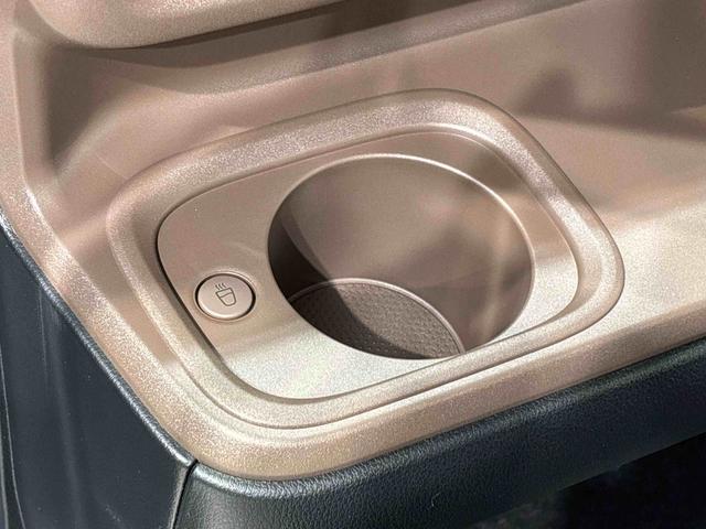 ムーヴキャンバスセオリーＧ　バックカメラ付き　前席シートヒーターＬＥＤオートライト・フォグランプ　電動パーキングブレーキ　プッシュボタンスタート　セキュリティアラーム　バックカメラ　両側パワースライドドアウエルカムオープン機能　オート電動格納式ドアミラー（広島県）の中古車