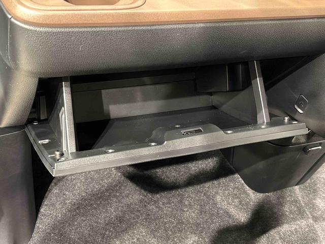 ムーヴキャンバスセオリーＧ　バックカメラ付き　前席シートヒーターＬＥＤオートライト・フォグランプ　電動パーキングブレーキ　プッシュボタンスタート　セキュリティアラーム　バックカメラ　両側パワースライドドアウエルカムオープン機能　オート電動格納式ドアミラー（広島県）の中古車