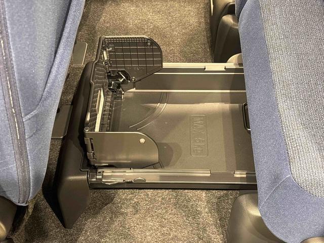 ムーヴキャンバスセオリーＧ　バックカメラ付き　前席シートヒーターＬＥＤオートライト・フォグランプ　電動パーキングブレーキ　プッシュボタンスタート　セキュリティアラーム　バックカメラ　両側パワースライドドアウエルカムオープン機能　オート電動格納式ドアミラー（広島県）の中古車