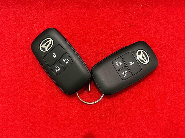 ムーヴキャンバスセオリーＧ　バックカメラ付き　前席シートヒーターＬＥＤオートライト・フォグランプ　電動パーキングブレーキ　プッシュボタンスタート　セキュリティアラーム　バックカメラ　両側パワースライドドアウエルカムオープン機能　オート電動格納式ドアミラー（広島県）の中古車