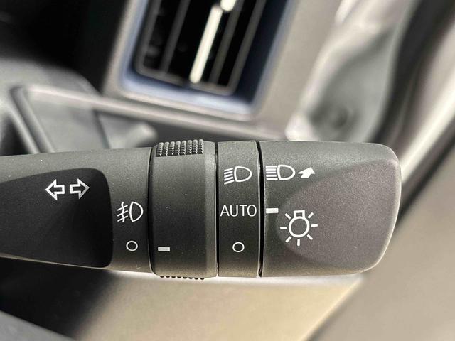 タントカスタムRS パノラマモニター対応カメラLEDオートライト パワースライドドアウェルカムオープン機能 電動パーキングブレーキ 運転席助手席シートヒーター アルミホイール キーフリーシステム オート電動格納式ドアミラー(広島県)の中古車