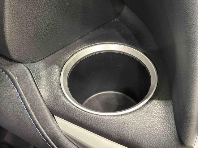 ヴォクシーハイブリッドＳ−Ｚ（広島県）の中古車