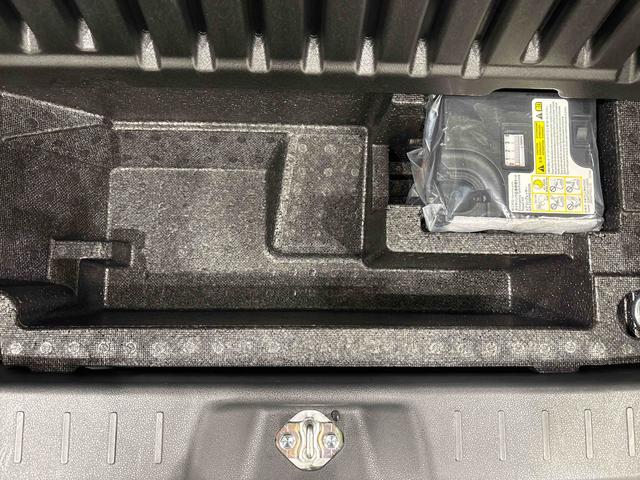 ムーヴキャンバスＧブラックアクセントリミテッド　ＳＡIII　４ＷＤ（広島県）の中古車