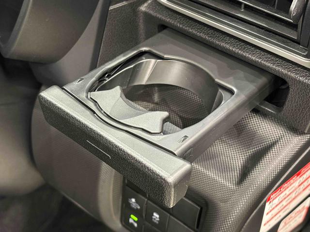 ロッキープレミアムG ナビ ドラレコ ETC バックモニターLEDヘッドランプ・フォグランプ 全車速追従機能付アダプティブクルーズコントロール レーンキープコントロール 17インチアルミホイール シートヒーター(広島県)の中古車