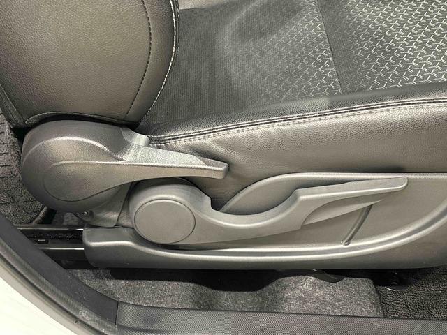 ロッキープレミアムG ナビ ドラレコ ETC バックモニターLEDヘッドランプ・フォグランプ 全車速追従機能付アダプティブクルーズコントロール レーンキープコントロール 17インチアルミホイール シートヒーター(広島県)の中古車