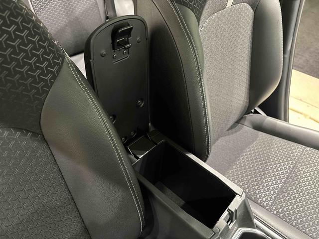 ロッキープレミアムG ナビ ドラレコ ETC バックモニターLEDヘッドランプ・フォグランプ 全車速追従機能付アダプティブクルーズコントロール レーンキープコントロール 17インチアルミホイール シートヒーター(広島県)の中古車