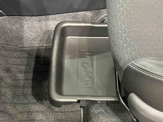 ロッキープレミアムG ナビ ドラレコ ETC バックモニターLEDヘッドランプ・フォグランプ 全車速追従機能付アダプティブクルーズコントロール レーンキープコントロール 17インチアルミホイール シートヒーター(広島県)の中古車