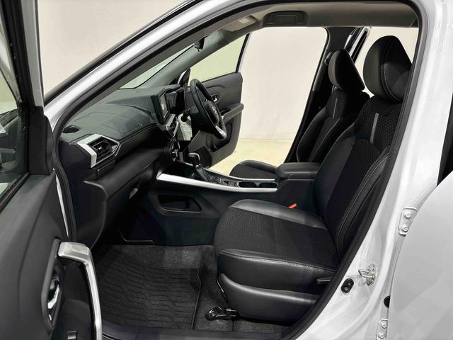 ロッキープレミアムG ナビ ドラレコ ETC バックモニターLEDヘッドランプ・フォグランプ 全車速追従機能付アダプティブクルーズコントロール レーンキープコントロール 17インチアルミホイール シートヒーター(広島県)の中古車