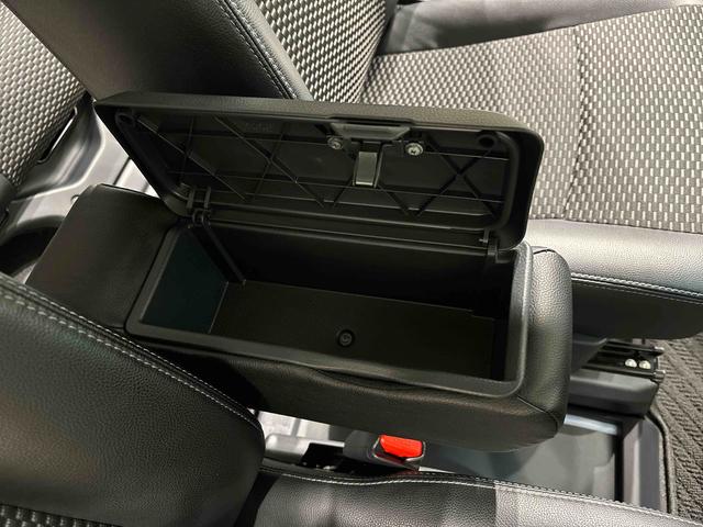 トールカスタムG ターボLEDヘッドランプ・フォグランプ 15インチアルミホイール オートライト プッシュボタンスタート クルーズコントロール コーナーセンサー パワースライドドア キーフリーシステム(広島県)の中古車