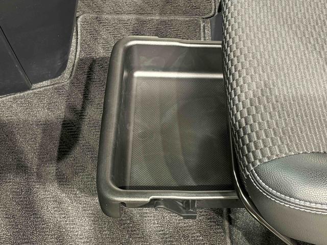 トールカスタムG ターボLEDヘッドランプ・フォグランプ 15インチアルミホイール オートライト プッシュボタンスタート クルーズコントロール コーナーセンサー パワースライドドア キーフリーシステム(広島県)の中古車