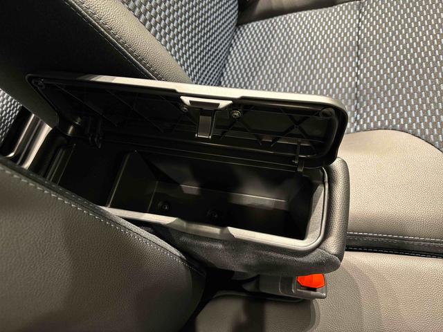 タントカスタムＲＳ　令和７年式　未走行車　保証継承ＬＥＤオートライト　パワースライドドアウェルカムオープン機能　電動パーキングブレーキ　運転席助手席シートヒーター　アルミホイール　キーフリーシステム　　オート電動格納式ドアミラー（広島県）の中古車