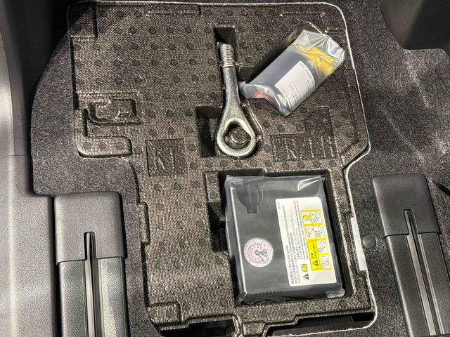 タントカスタムＲＳ　令和７年式　未走行車　保証継承ＬＥＤオートライト　パワースライドドアウェルカムオープン機能　電動パーキングブレーキ　運転席助手席シートヒーター　アルミホイール　キーフリーシステム　　オート電動格納式ドアミラー（広島県）の中古車