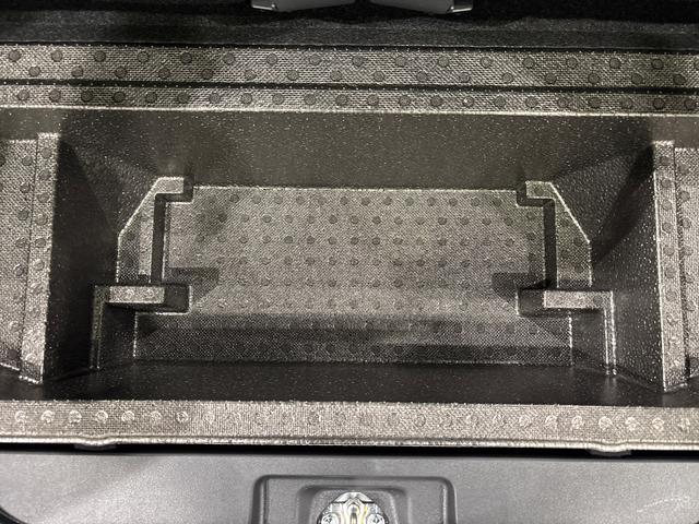 タントカスタムＲＳ　令和７年式　未走行車　保証継承ＬＥＤオートライト　パワースライドドアウェルカムオープン機能　電動パーキングブレーキ　運転席助手席シートヒーター　アルミホイール　キーフリーシステム　　オート電動格納式ドアミラー（広島県）の中古車