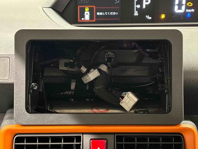 タントファンクロスターボ　後席両側パワースライドドア　キーフリーバックモニター　オートエアコン　電動パーキングブレーキ　運転席・助手席シートヒーター　オートエアコン　サイドエアバッグ　ＬＥＤヘッドライト・フォグランプ　純正１５インチアルミホイール（広島県）の中古車