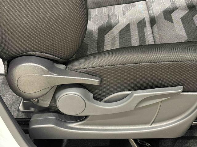 タントファンクロスターボ　後席両側パワースライドドア　キーフリーバックモニター　オートエアコン　電動パーキングブレーキ　運転席・助手席シートヒーター　オートエアコン　サイドエアバッグ　ＬＥＤヘッドライト・フォグランプ　純正１５インチアルミホイール（広島県）の中古車