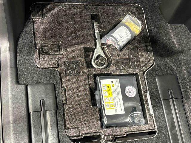 タントファンクロスターボ　後席両側パワースライドドア　キーフリーバックモニター　オートエアコン　電動パーキングブレーキ　運転席・助手席シートヒーター　オートエアコン　サイドエアバッグ　ＬＥＤヘッドライト・フォグランプ　純正１５インチアルミホイール（広島県）の中古車