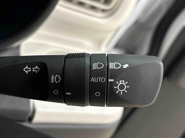 ムーヴキャンバスストライプスＧ　２トーンカラー　バックカメラ付ＬＥＤオートライト・フォグランプ　電動パーキングブレーキ　プッシュボタンスタート　セキュリティアラーム　バックカメラ　両側パワースライドドアウエルカムオープン機能　オート電動格納式ドアミラー（広島県）の中古車