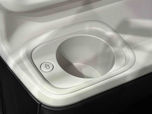 ムーヴキャンバスストライプスＧ　２トーンカラー　バックカメラ付ＬＥＤオートライト・フォグランプ　電動パーキングブレーキ　プッシュボタンスタート　セキュリティアラーム　バックカメラ　両側パワースライドドアウエルカムオープン機能　オート電動格納式ドアミラー（広島県）の中古車