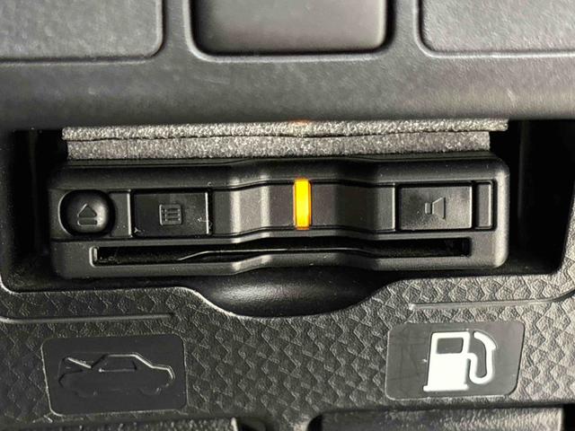 トールカスタムＧ　ターボナビ　バックカメラ　ＥＴＣ　ＬＥＤヘッドランプ・フォグランプ　アルミホイール　オートライト　プッシュボタンスタート　クルーズコントロール　　コーナーセンサー　パワースライドドア　キーフリーシステム（広島県）の中古車