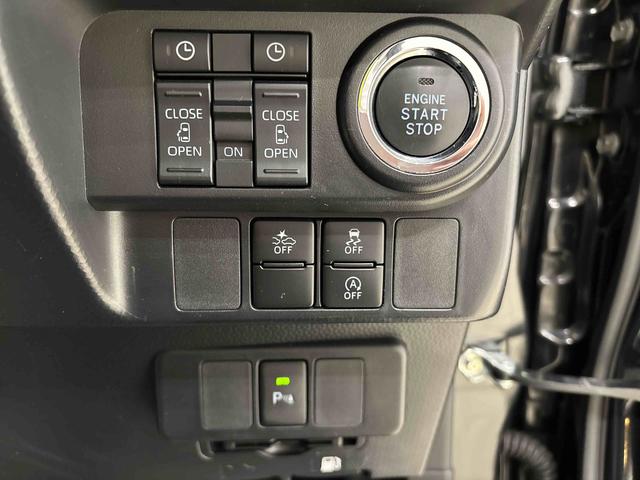 トールカスタムＧ　ターボナビ　バックカメラ　ＥＴＣ　ＬＥＤヘッドランプ・フォグランプ　アルミホイール　オートライト　プッシュボタンスタート　クルーズコントロール　　コーナーセンサー　パワースライドドア　キーフリーシステム（広島県）の中古車