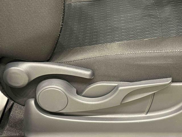 トールカスタムＧ　ターボナビ　バックカメラ　ＥＴＣ　ＬＥＤヘッドランプ・フォグランプ　アルミホイール　オートライト　プッシュボタンスタート　クルーズコントロール　　コーナーセンサー　パワースライドドア　キーフリーシステム（広島県）の中古車