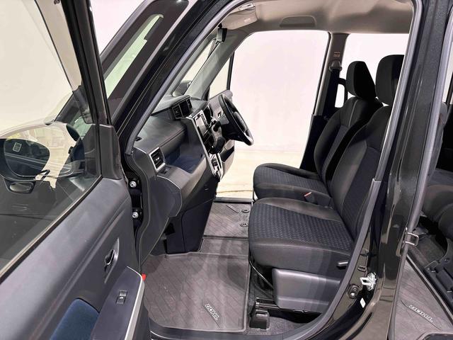 トールカスタムＧ　ターボナビ　バックカメラ　ＥＴＣ　ＬＥＤヘッドランプ・フォグランプ　アルミホイール　オートライト　プッシュボタンスタート　クルーズコントロール　　コーナーセンサー　パワースライドドア　キーフリーシステム（広島県）の中古車