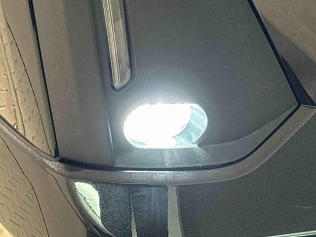 トールカスタムＧ　ターボナビ　バックカメラ　ＥＴＣ　ＬＥＤヘッドランプ・フォグランプ　アルミホイール　オートライト　プッシュボタンスタート　クルーズコントロール　　コーナーセンサー　パワースライドドア　キーフリーシステム（広島県）の中古車